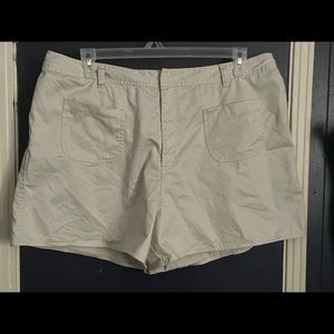 Old Navy khaki shorts